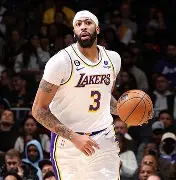 浓眉哥连续十二场比赛得分超过高光表现华盛顿奇才更衣室发声备战中超，清晨强势反弹引欢呼看傻球迷